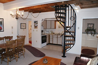 Condo-C1b